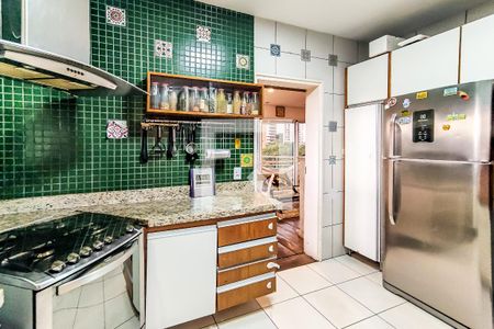 Apartamento à venda com 280m², 3 quartos e 4 vagasCozinha