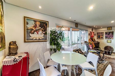 Apartamento à venda com 280m², 3 quartos e 4 vagasSala