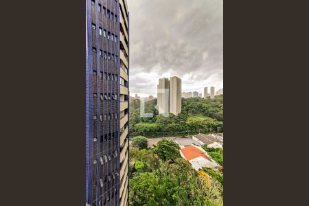 Apartamento à venda com 280m², 3 quartos e 4 vagasVista da Suíte 2