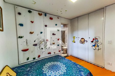 Apartamento à venda com 280m², 3 quartos e 4 vagasSuíte 2