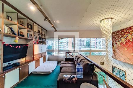 Apartamento à venda com 280m², 3 quartos e 4 vagasSala de TV