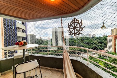 Varanda 1 de apartamento para alugar com 3 quartos, 280m² em Vila Suzana, São Paulo