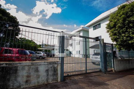 Apartamento para alugar com 60m², 2 quartos e 1 vagaFachado do condomínio