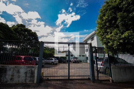 Apartamento para alugar com 60m², 2 quartos e 1 vagaFachado do condomínio