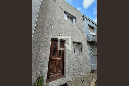 Casa à venda com 120m², 3 quartos e 1 vaga Casa à venda com 120m², 3 quartos e 1 vagaEntrada