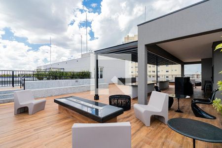 Studio para alugar com 28m², 0 quarto e sem vaga Studio para alugar com 28m², 0 quarto e sem vagaÁrea comum (Rooftop) - Churrasqueira