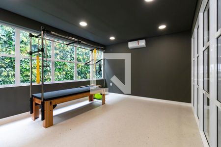 Studio para alugar com 28m², 0 quarto e sem vaga Studio para alugar com 28m², 0 quarto e sem vagaÁrea comum - Academia