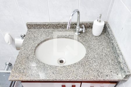 Lavabo de casa para alugar com 4 quartos, 221m² em Parque Continental I, Guarulhos
