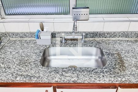 Casa para alugar com 221m², 4 quartos e 2 vagasCozinha