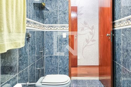 Casa para alugar com 221m², 4 quartos e 2 vagasBanheiro da Suíte