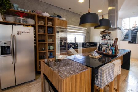 Casa de condomínio à venda com 210m², 4 quartos e 4 vagasCozinha