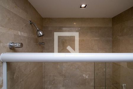 Casa de condomínio à venda com 210m², 4 quartos e 4 vagasBanheiro do Quarto 4