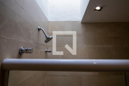 Casa de condomínio à venda com 210m², 4 quartos e 4 vagasBanheiro do Quarto 3