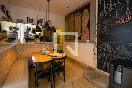 Casa de condomínio à venda com 210m², 4 quartos e 4 vagasCozinha