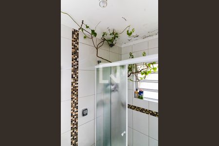 Casa à venda com 145m², 3 quartos e 3 vagasBanheiro do Quarto 1 - Suíte