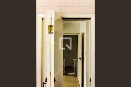 Casa à venda com 145m², 3 quartos e 3 vagasLavabo 2