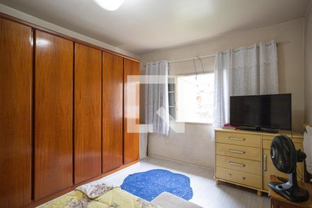 Suíte de casa à venda com 4 quartos, 200m² em Vila Quitauna, Osasco