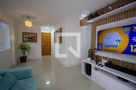 Sala de casa de condomínio à venda com 3 quartos, 145m² em Recreio dos Bandeirantes, Rio de Janeiro