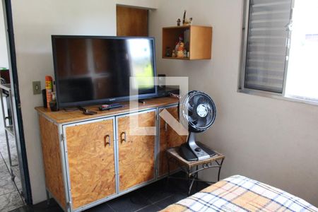 Quarto de casa para alugar com 1 quarto, 350m² em Vila Palmeiras, São Paulo