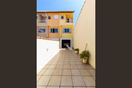 Casa à venda com 180m², 3 quartos e 5 vagas Casa à venda com 180m², 3 quartos e 5 vagasGaragem