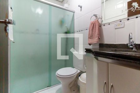 Casa à venda com 180m², 3 quartos e 5 vagas Casa à venda com 180m², 3 quartos e 5 vagasBanheiro