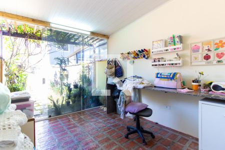 Casa à venda com 180m², 3 quartos e 5 vagas Casa à venda com 180m², 3 quartos e 5 vagasQuarto de Serviço