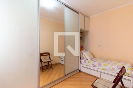 Casa à venda com 180m², 3 quartos e 5 vagas Casa à venda com 180m², 3 quartos e 5 vagasQuarto 01