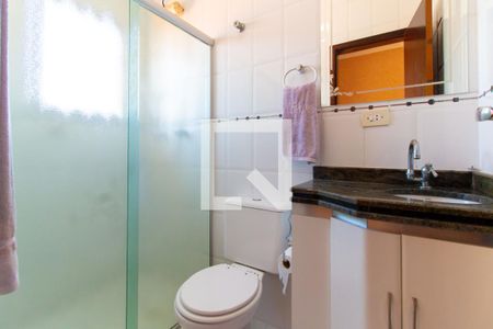 Casa à venda com 180m², 3 quartos e 5 vagas Casa à venda com 180m², 3 quartos e 5 vagasBanheiro da Suíte