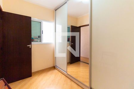 Casa à venda com 180m², 3 quartos e 5 vagas Casa à venda com 180m², 3 quartos e 5 vagasQuarto 01