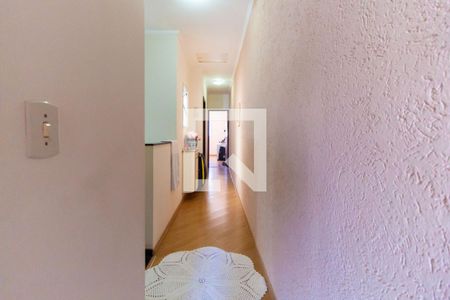 Casa à venda com 180m², 3 quartos e 5 vagas Casa à venda com 180m², 3 quartos e 5 vagasCorredor