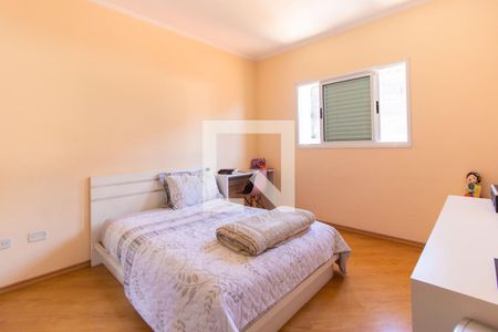 Casa à venda com 180m², 3 quartos e 5 vagas Casa à venda com 180m², 3 quartos e 5 vagasQuarto 02