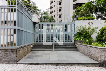 Apartamento à venda com 150m², 3 quartos e 3 vagas Apartamento à venda com 150m², 3 quartos e 3 vagasFachada