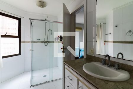 Apartamento à venda com 150m², 3 quartos e 3 vagas Apartamento à venda com 150m², 3 quartos e 3 vagasBanheiro do Quarto 1 - Suíte