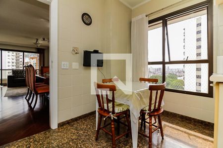 Apartamento à venda com 150m², 3 quartos e 3 vagas Apartamento à venda com 150m², 3 quartos e 3 vagasCozinha