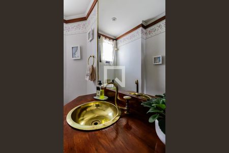 Apartamento à venda com 150m², 3 quartos e 3 vagas Apartamento à venda com 150m², 3 quartos e 3 vagasLavabo