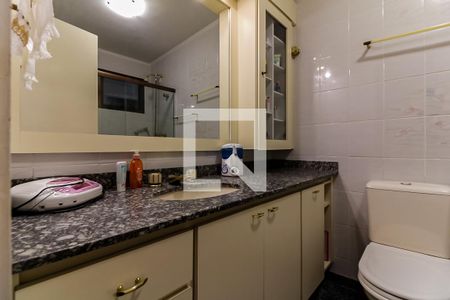 Apartamento à venda com 150m², 3 quartos e 3 vagas Apartamento à venda com 150m², 3 quartos e 3 vagasBanheiro Social