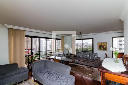 Apartamento à venda com 150m², 3 quartos e 3 vagas Apartamento à venda com 150m², 3 quartos e 3 vagasSala de TV