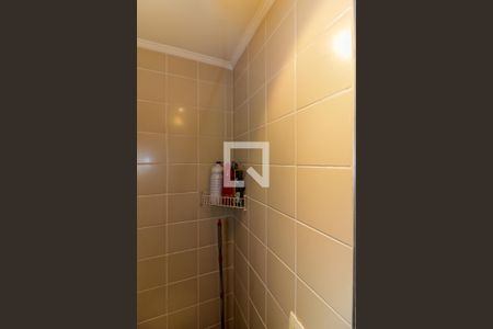 Apartamento à venda com 150m², 3 quartos e 3 vagas Apartamento à venda com 150m², 3 quartos e 3 vagasBanheiro de Serviço