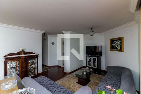 Apartamento à venda com 150m², 3 quartos e 3 vagas Apartamento à venda com 150m², 3 quartos e 3 vagasSala de TV