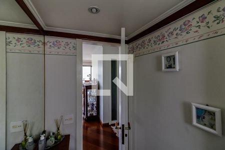 Apartamento à venda com 150m², 3 quartos e 3 vagas Apartamento à venda com 150m², 3 quartos e 3 vagasLavabo