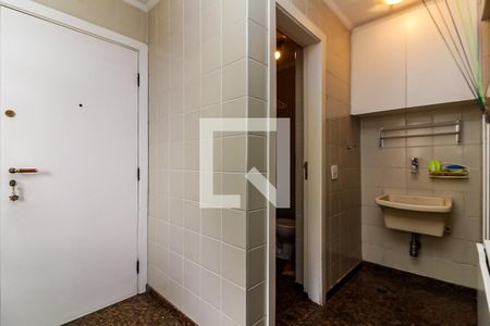 Apartamento à venda com 150m², 3 quartos e 3 vagas Apartamento à venda com 150m², 3 quartos e 3 vagasÁrea de Serviço