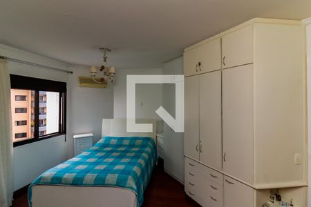 Apartamento à venda com 150m², 3 quartos e 3 vagas Apartamento à venda com 150m², 3 quartos e 3 vagasQuarto 1 - Suíte