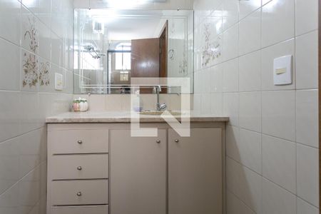 Apartamento para alugar com 80m², 3 quartos e 1 vaga Apartamento para alugar com 80m², 3 quartos e 1 vagaBanheiro da Suíte