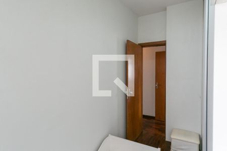 Quarto 1 de apartamento para alugar com 3 quartos, 80m² em Lourdes, Belo Horizonte
