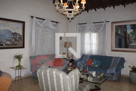 Sala de casa de condomínio à venda com 4 quartos, 400m² em Anil, Rio de Janeiro