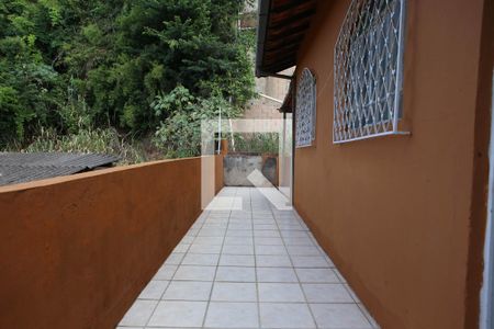 Casa à venda com 110m², 3 quartos e sem vagaCorredor