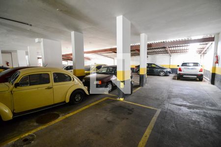 Apartamento para alugar com 85m², 2 quartos e 1 vaga Apartamento para alugar com 85m², 2 quartos e 1 vagaGaragem