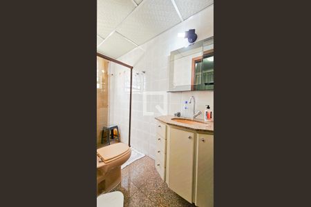 Apartamento à venda com 200m², 5 quartos e 2 vagasBanheiro Suite 02