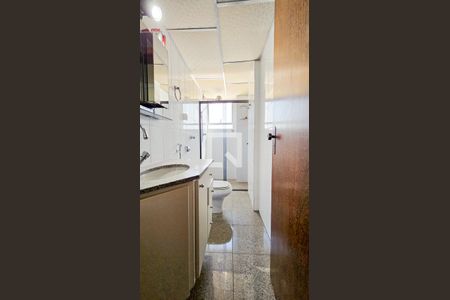 Apartamento à venda com 200m², 5 quartos e 2 vagasBanheiro Social