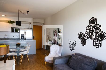 Sala de apartamento para alugar com 1 quarto, 50m² em Campestre, Santo André